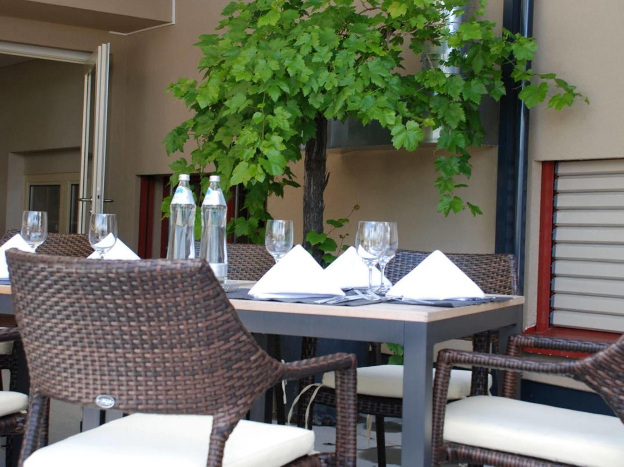 Hotel Weinstube Nendeln Εξωτερικό φωτογραφία